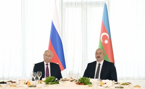 Vladimir Putin Holds Phone Conversation with Ilham Aliyev